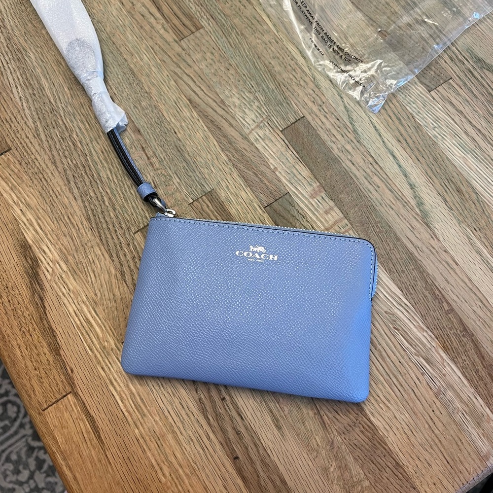 NWT Leather Coach Wristlet